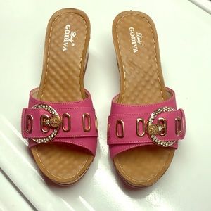 Like new .Lady Godiva pink and gold (and gem )